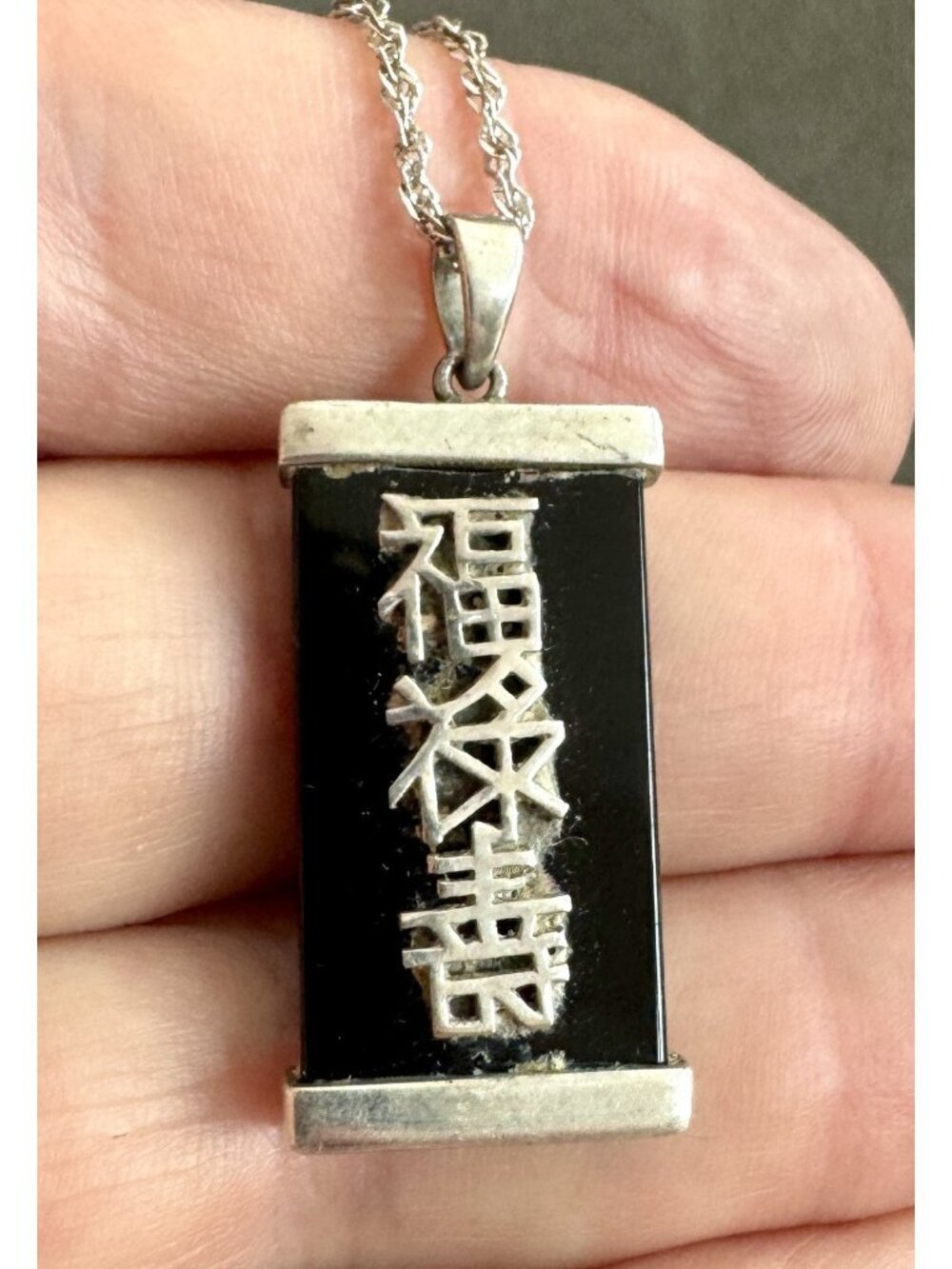 Vtg BLACK STONE PENDANT  Sterling Silver +STERLING CHAIN Luck, Wealth, Long Life